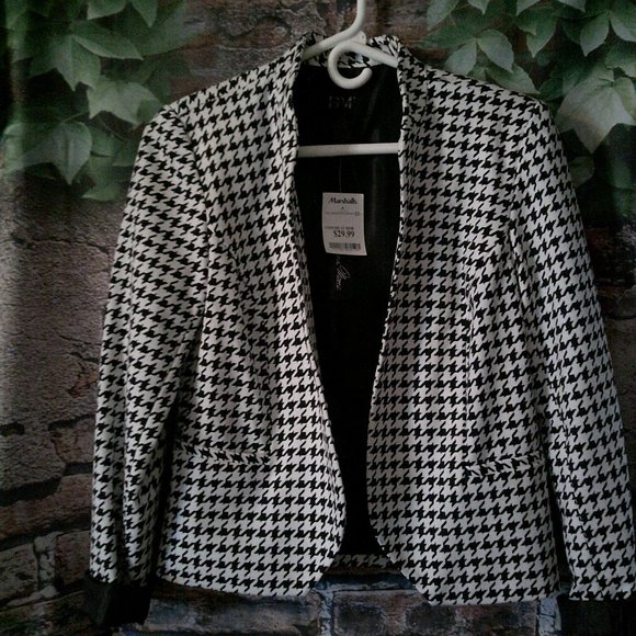 Black & White Short Open Front Blazer Jacket - Picture 1 of 5